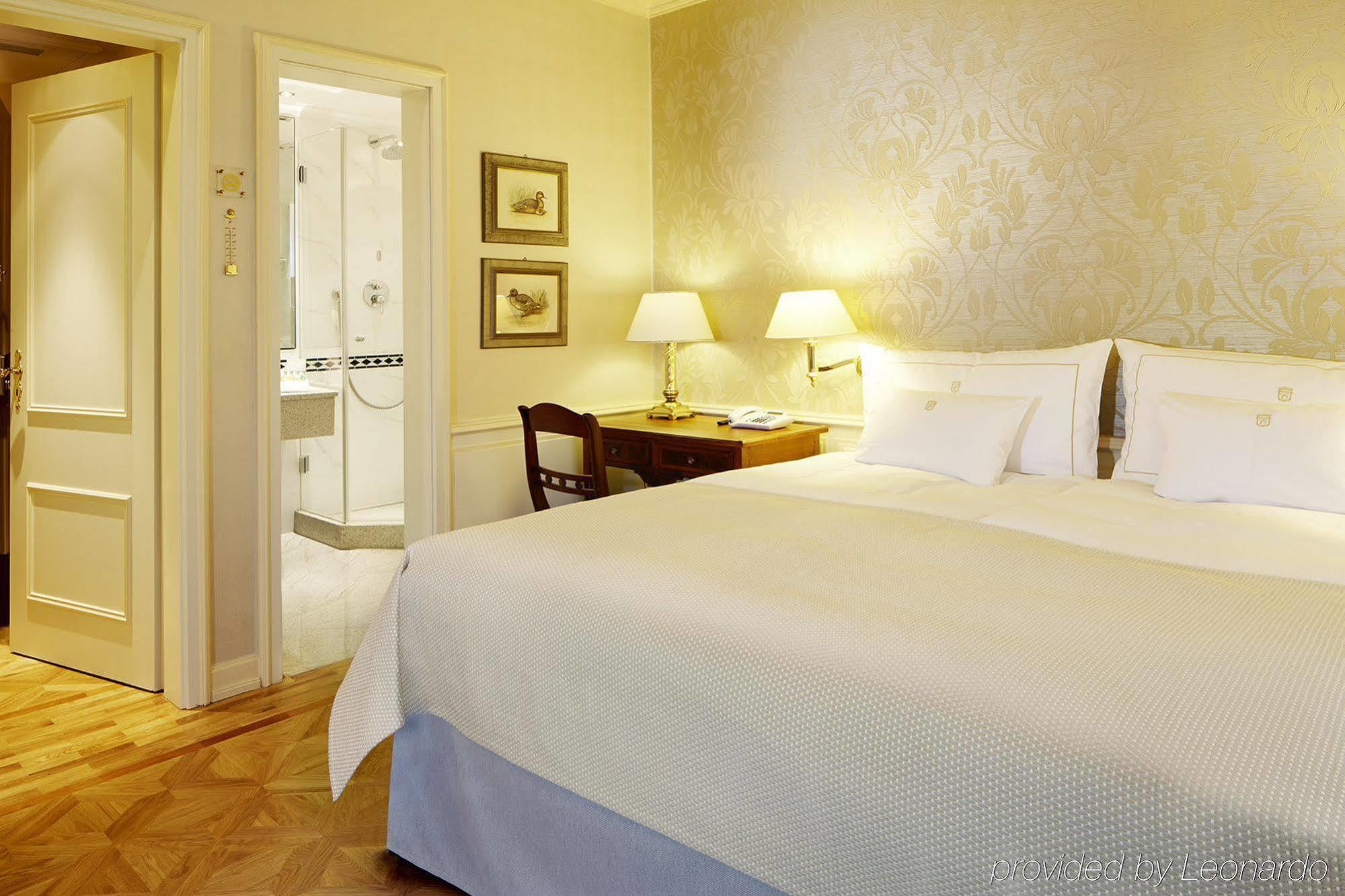 Colombi Hotel Freiburg im Breisgau Eksteriør billede A room at the hotel