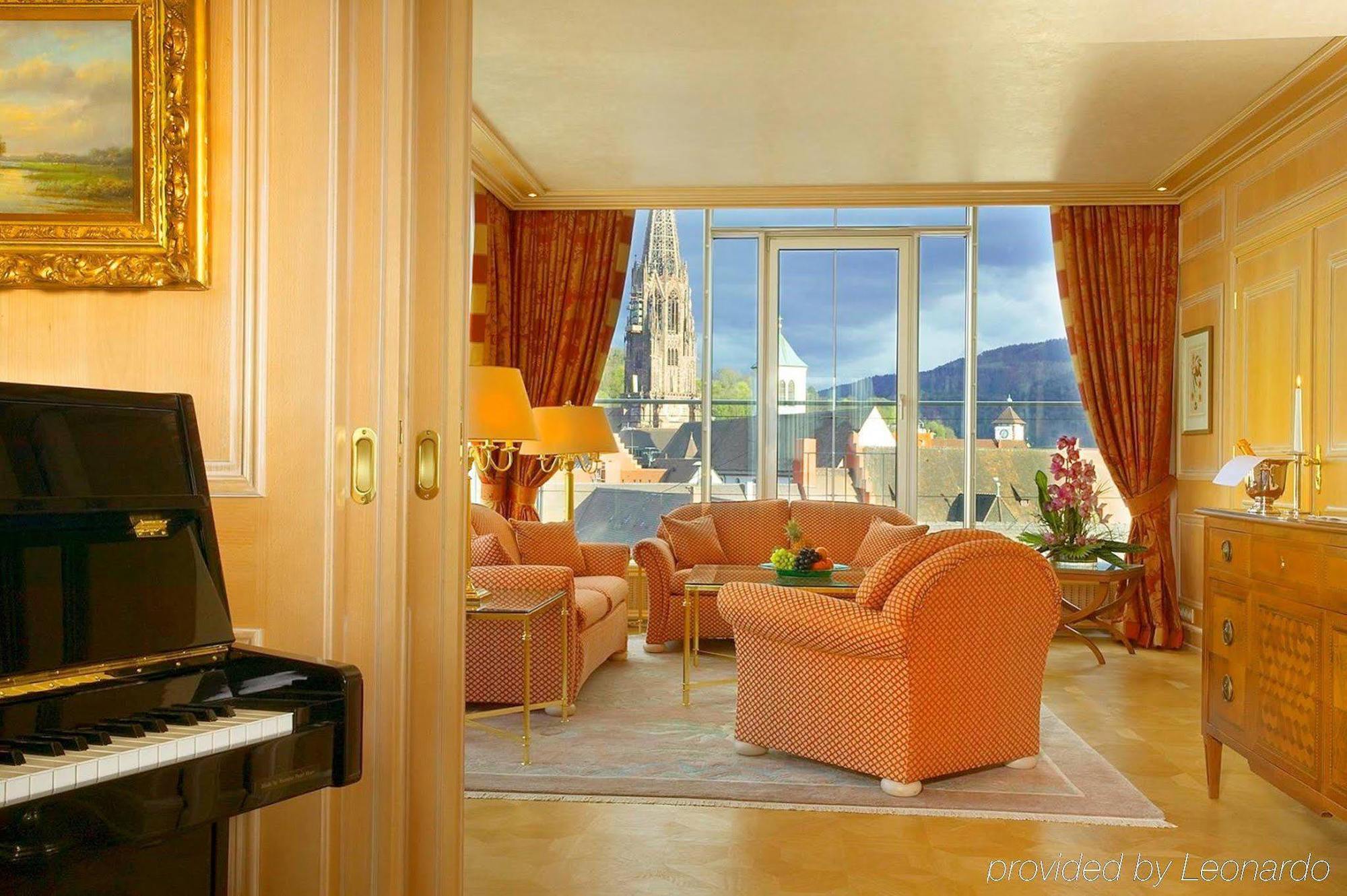 Colombi Hotel Freiburg im Breisgau Eksteriør billede A suite at the InterContinental Vienna